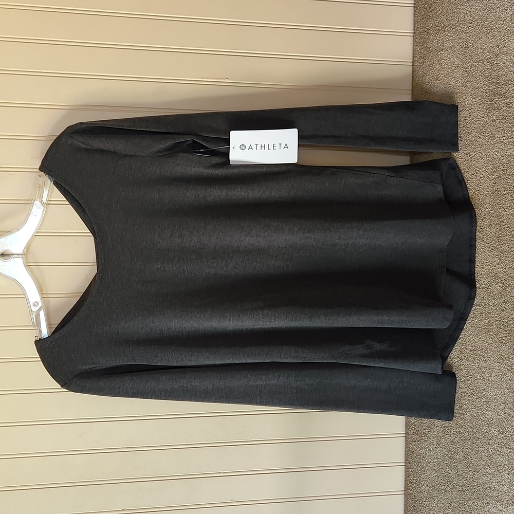 NWT Athleta Open Back Flexlight top size small gray long sleeves